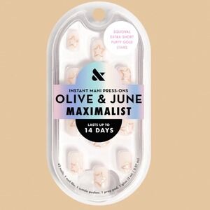 Olive & June Maximalist Press-On Nails Extra Short Squoval Puffy Gold Stars 42ct